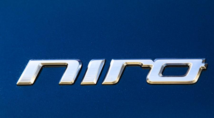 Логотип Kia Niro EcoHybrid (DE) 2019 года  (WW) (фото 36 из 53)